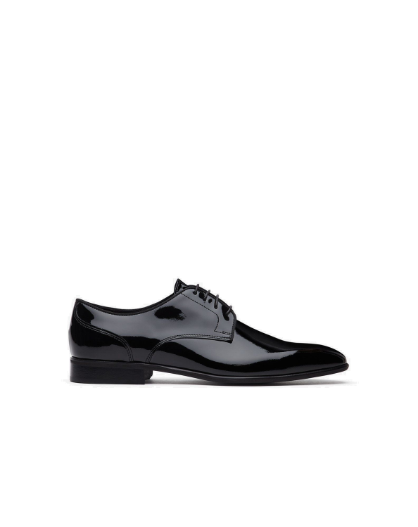 J6HDZ40 μαύρος άνδρες παπούτσια Corneliani Παπούτσια ντέρμπι από λουστρίνι